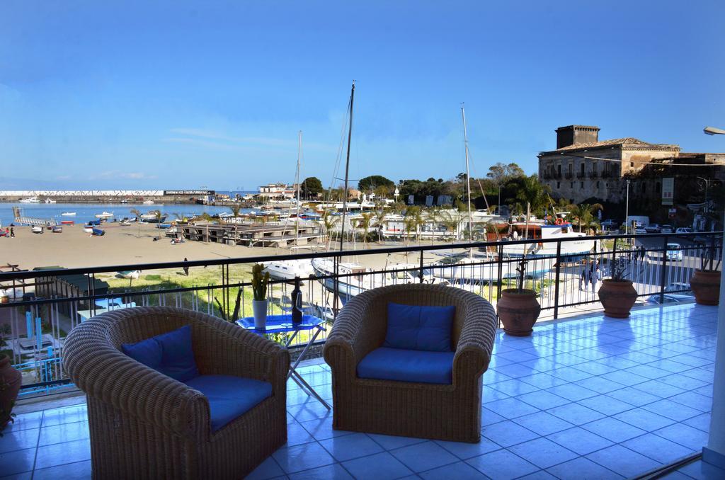 Apartamento Terrazza Sul Mare Giardini-Naxos Exterior foto